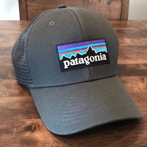 Patagonia trucker hat!